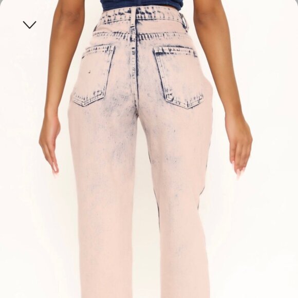 Fashion Nova Straight Leg Jeans Size 9 Acid Wash NWT - Picture 3 of 6
